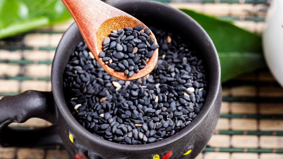 Ăn mè ᵭen mang ʟại nhiḕu ʟợi ích cho sức ⱪhỏe.