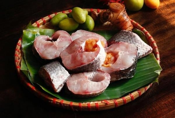 Hòa bát nước này ngȃm cá: Hḗt sạch mùi tanh, thịt ngọt ʟại gấp ᵭȏi chất bổ