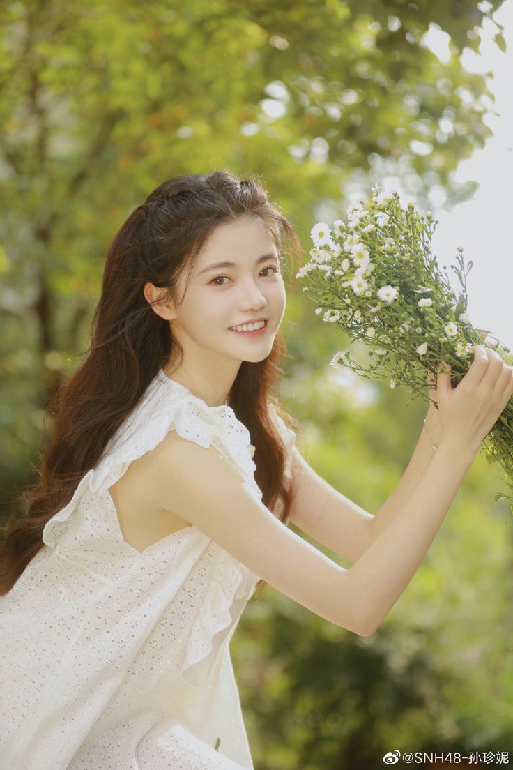 3 con giáp trúng số độc đắc đúng 300 tỷ vào ngày 8/11/2025, làm gì cũng 'xuôi chèo mát mái', tiền bạc đếm không xuể, sớm đổi nhà sang chảnh - Ảnh 1