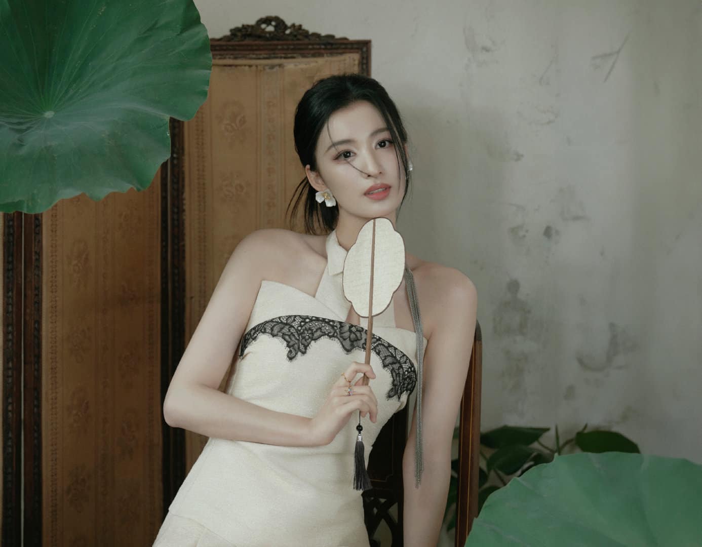 Sau ngày mai, thứ Năm 1/1/2026, 3 con giáp làm gì cũng 'xuôi chèo mát mái', tiền bạc đếm không xuể, sớm đổi nhà sang chảnh - Ảnh 2