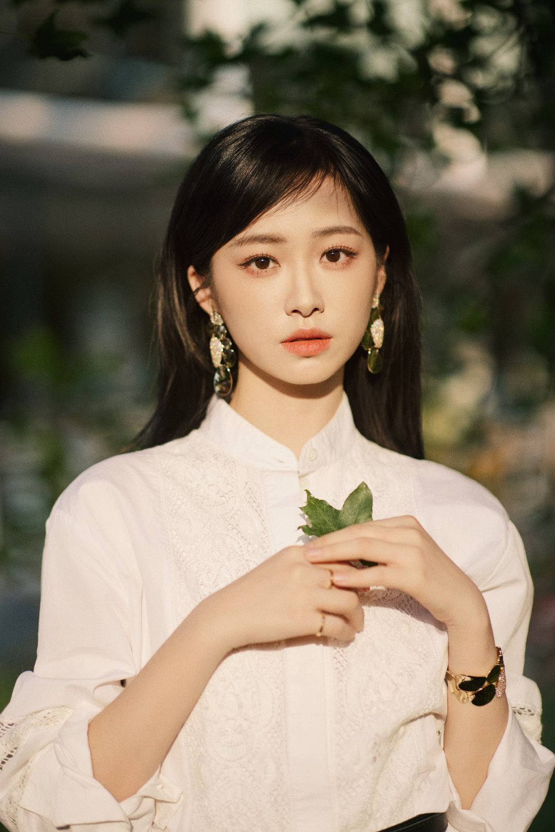 Sau đêm nay, 3 con giáp vận trình như 'cá chép hóa rồng', vận may ập đến, tiền tài 'lũ lượt kéo về' đầy nhà đầy cửa - Ảnh 2